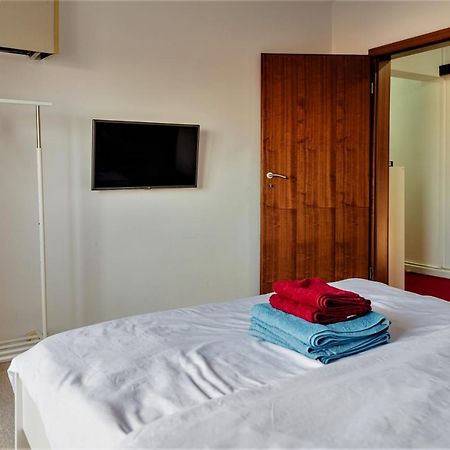 Parliament Marriott Unirii Square 5 Bedrooms Luxury Apartment Old Town Bucureşti Ngoại thất bức ảnh