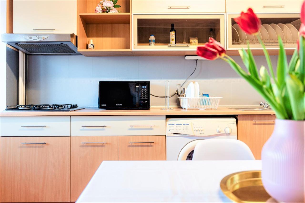 Parliament Marriott Unirii Square 5 Bedrooms Luxury Apartment Old Town Bucureşti Ngoại thất bức ảnh